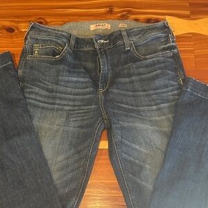 Ariat perfect Rise Ruth Dark Blue Denim Jeans